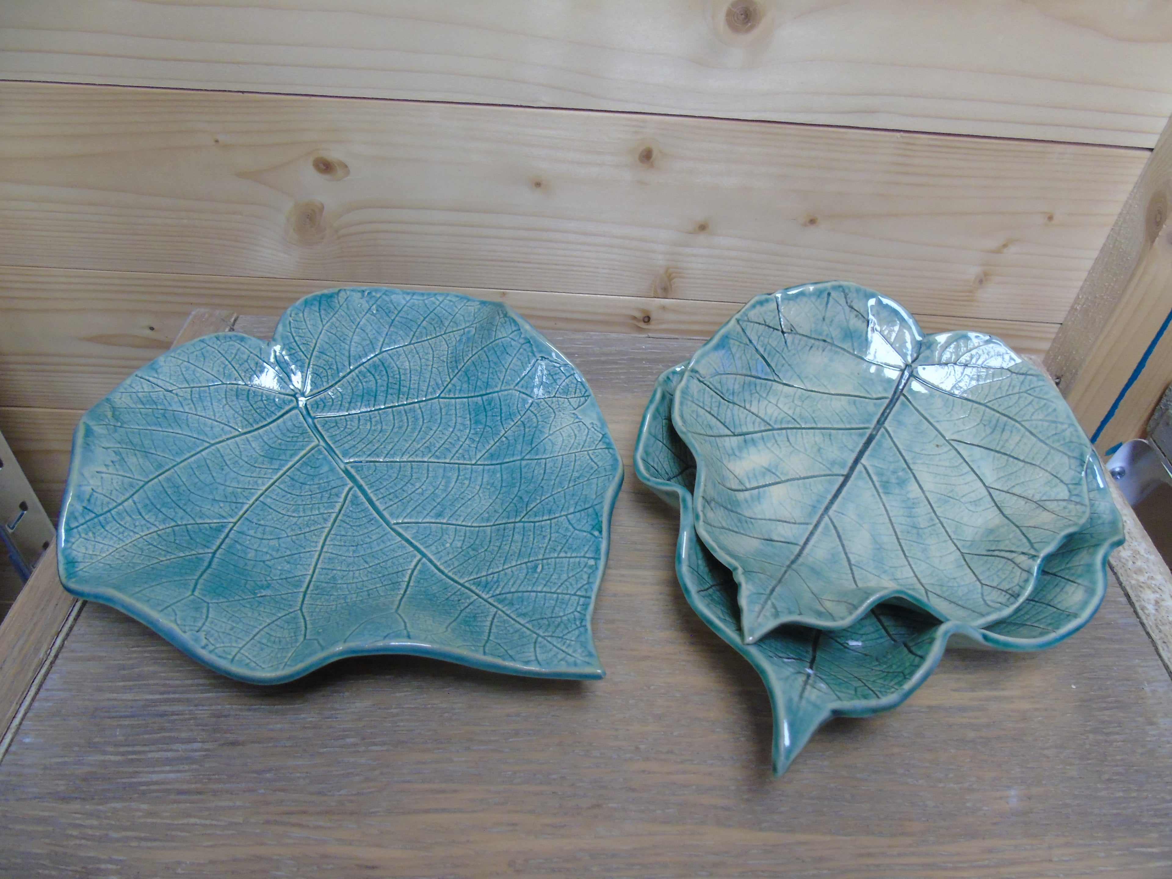 Set van 3 bladschalen