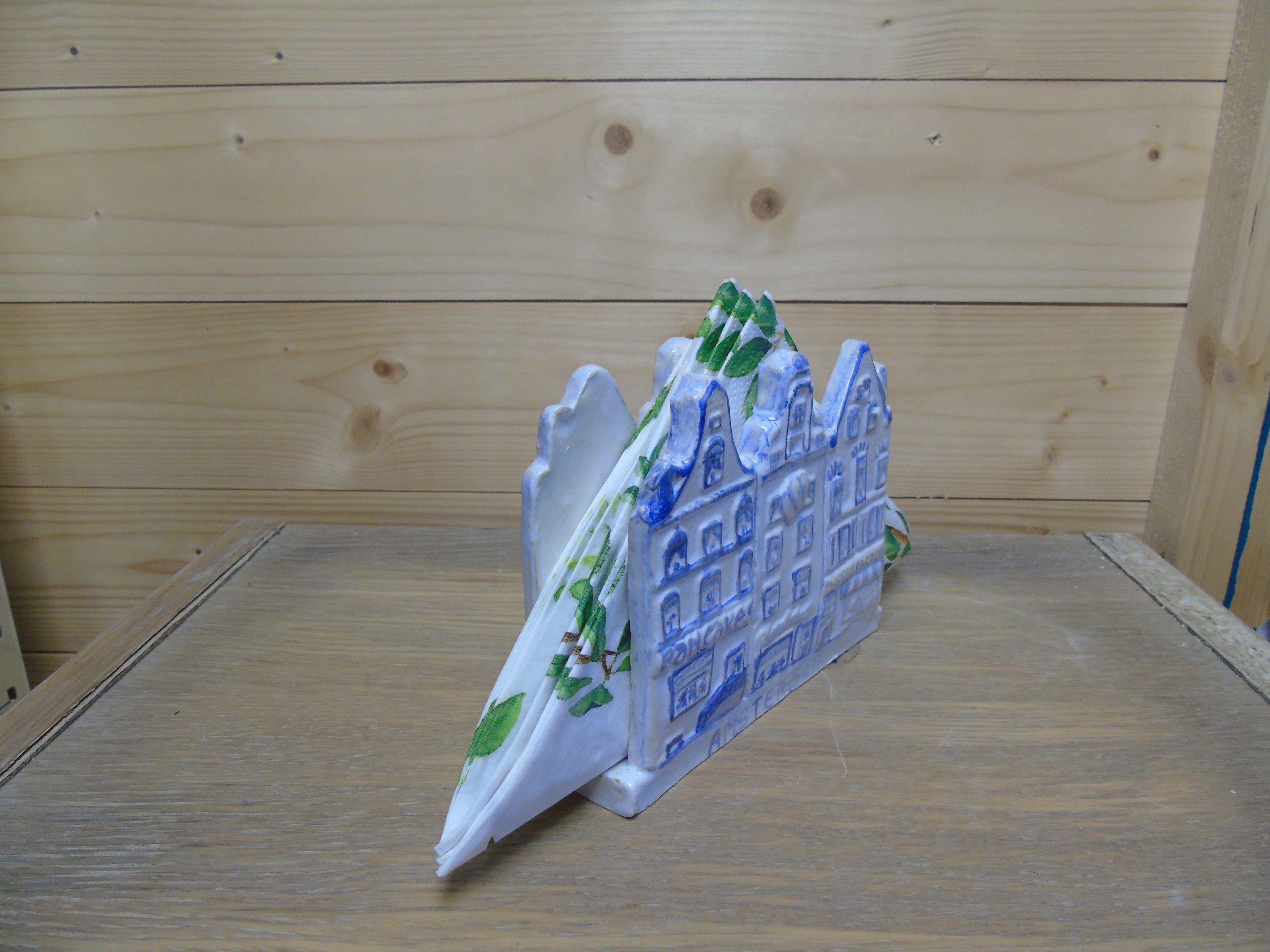 Diversen servethouders