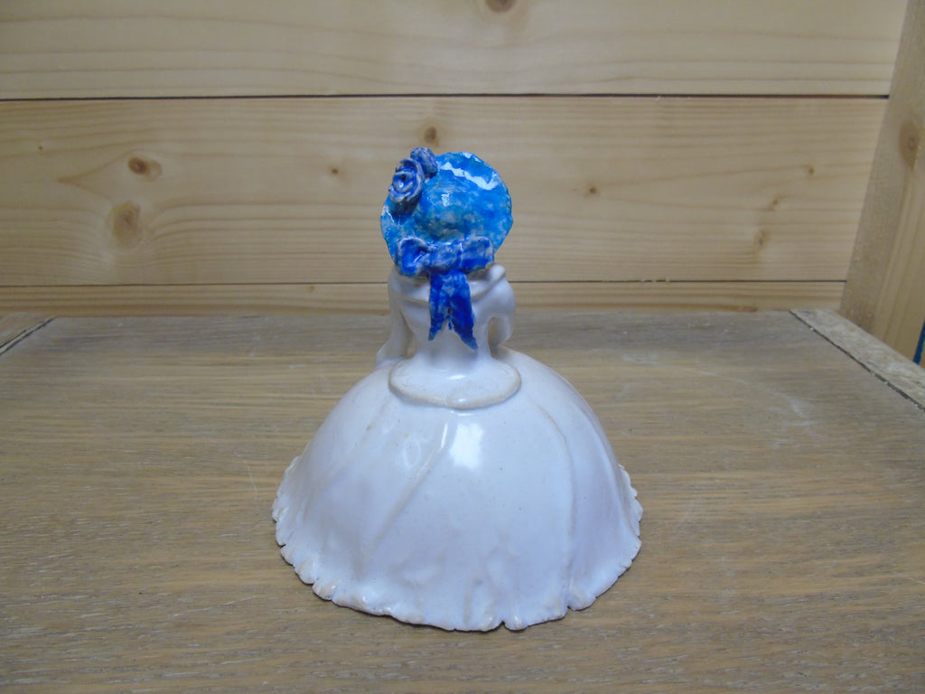 Dame met blauwe hoed