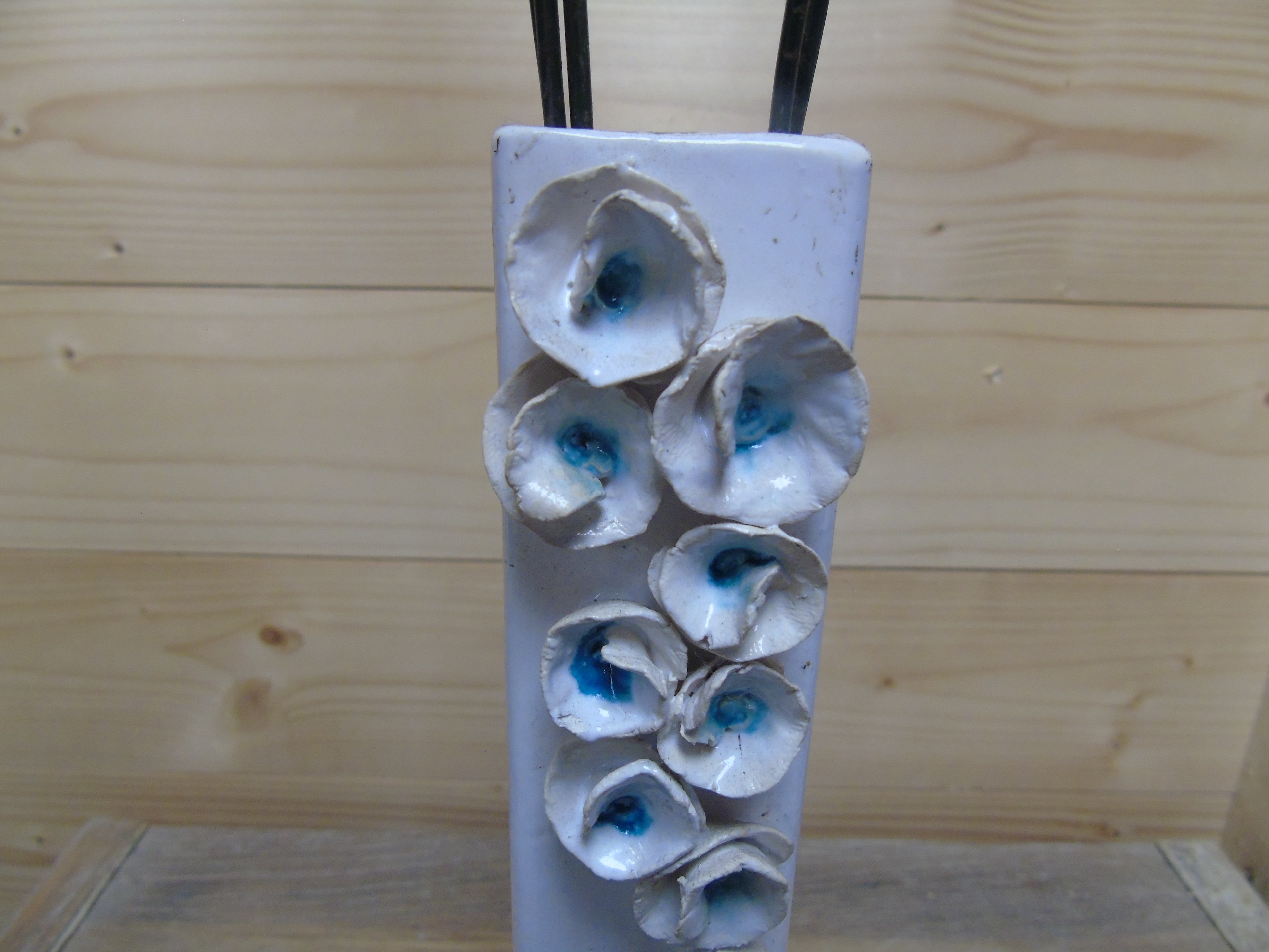 Vaasjes met bloemetjes